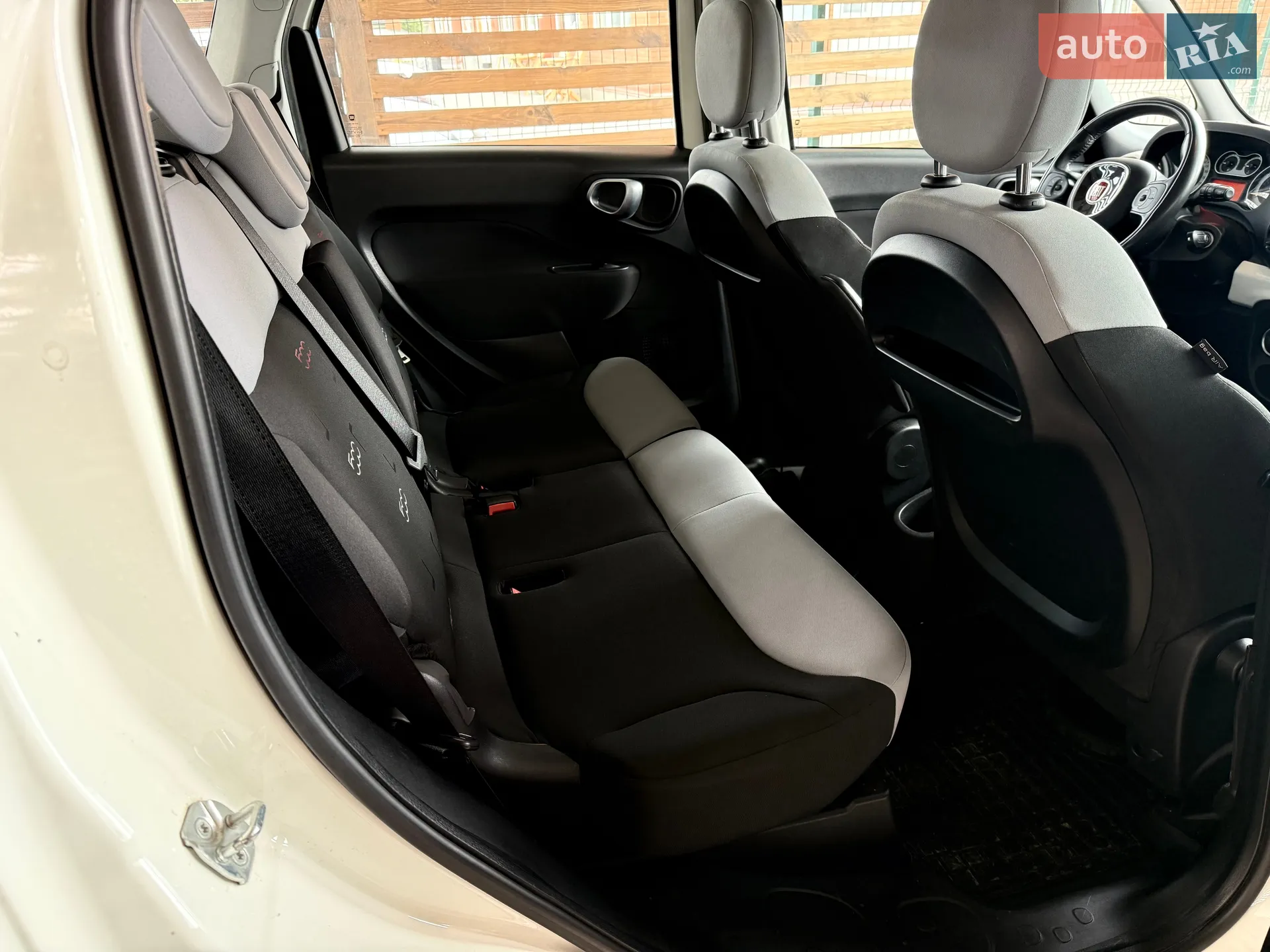 2014 Fiat 500L - мініатюра 32