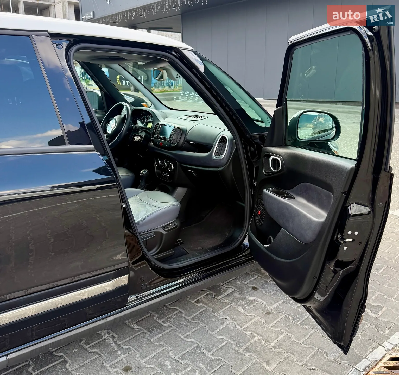 2017 Fiat 500L - мініатюра 11