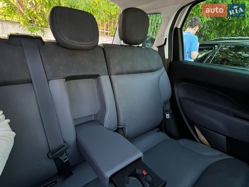 Хэтчбек Fiat 500L 2015 в Киеве