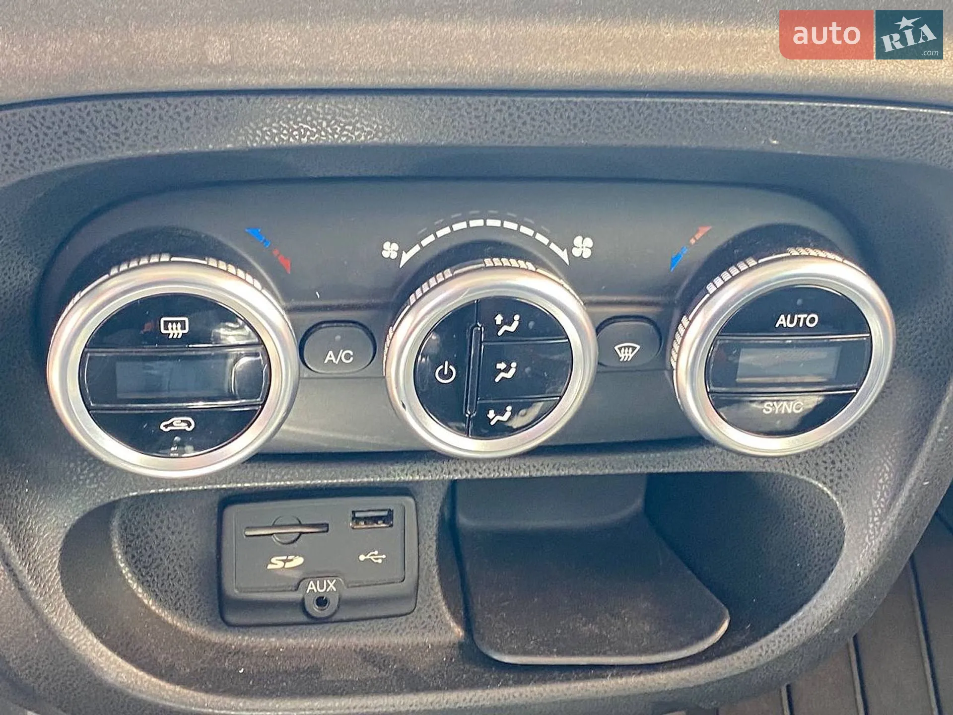 2013 Fiat 500L - мініатюра 14