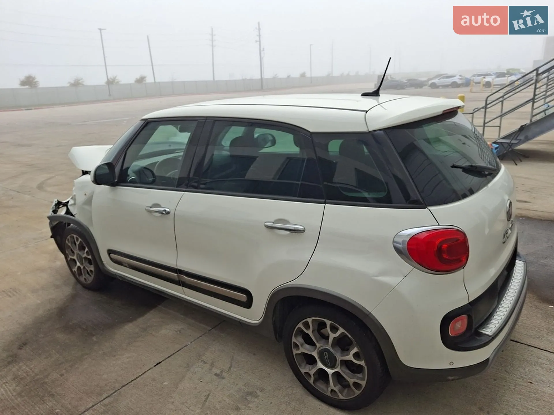 2014 Fiat 500L - мініатюра 3