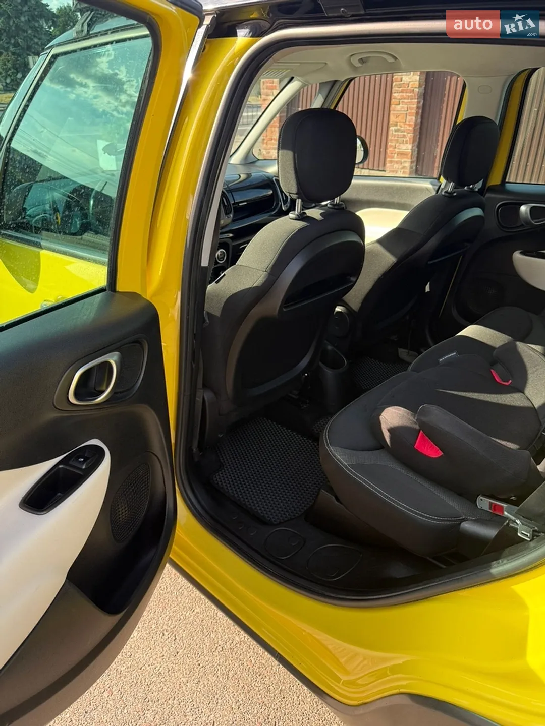 2014 Fiat 500L - мініатюра 9