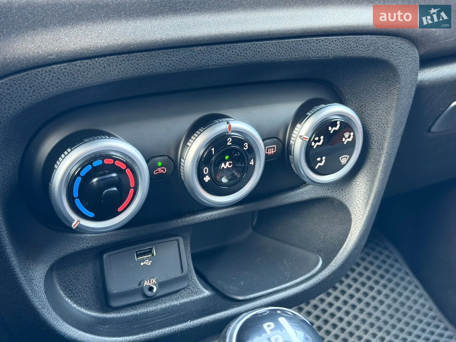 2014 Fiat 500L - мініатюра 19