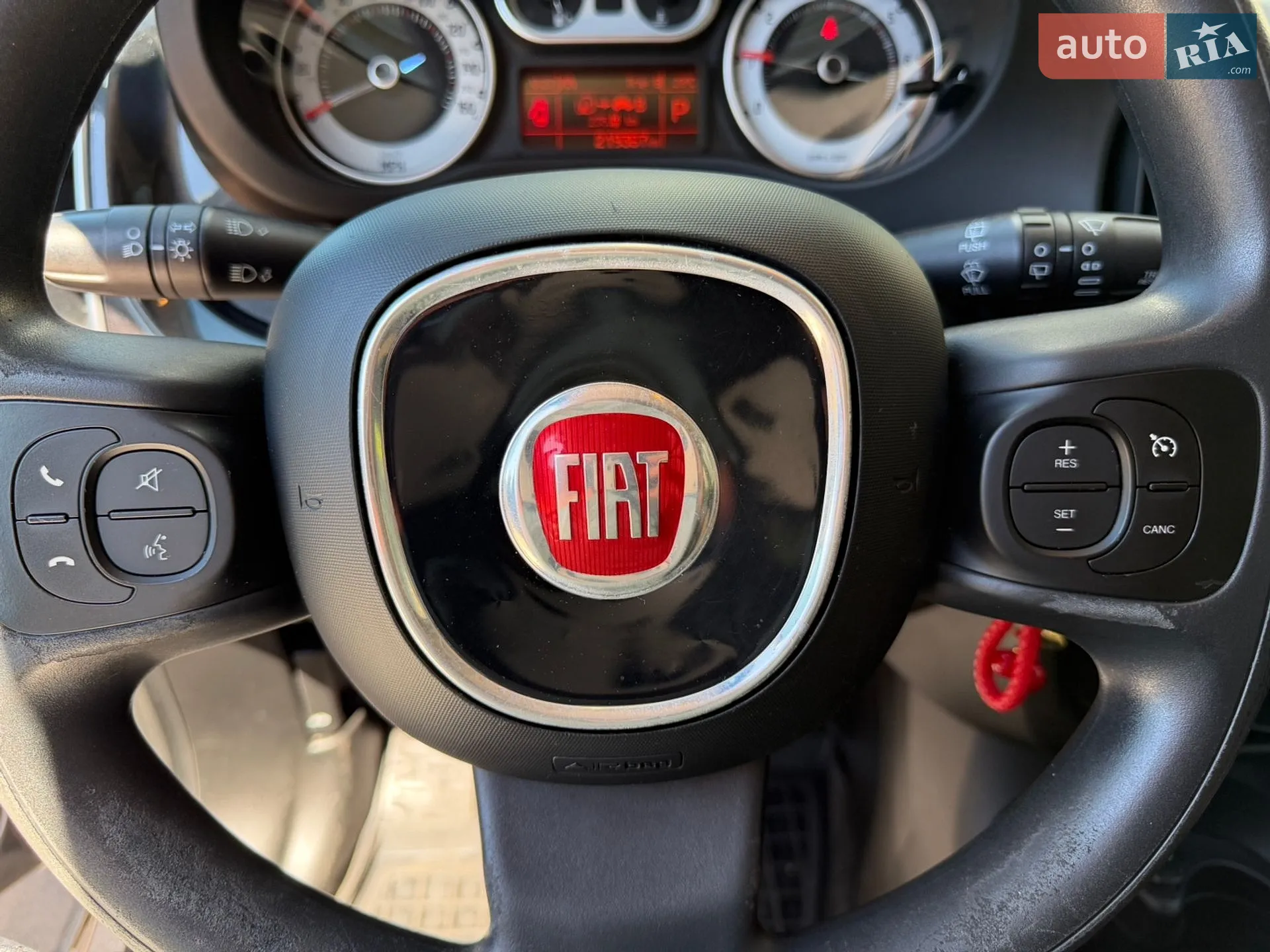 2013 Fiat 500L - мініатюра 13
