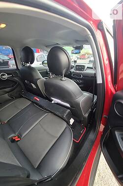 Хэтчбек Fiat 500X 2017 в 