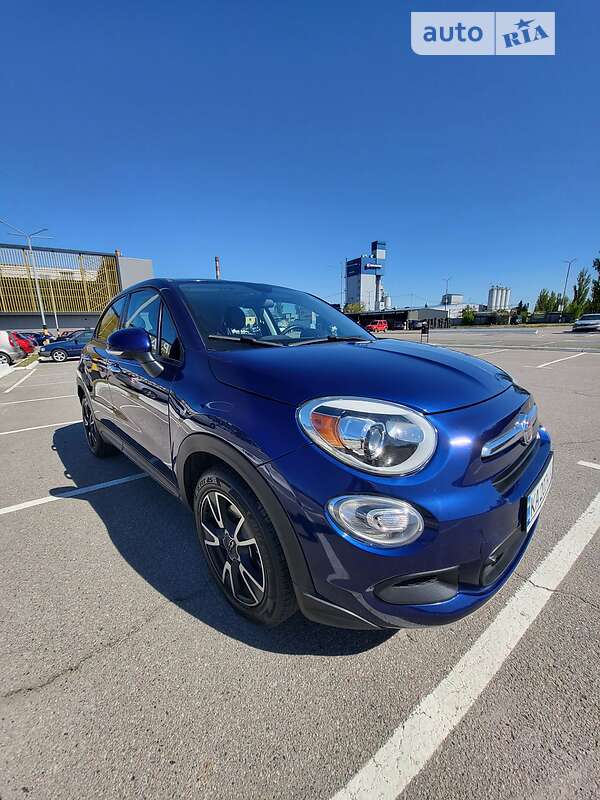 Внедорожник / Кроссовер Fiat 500X 2016 в 