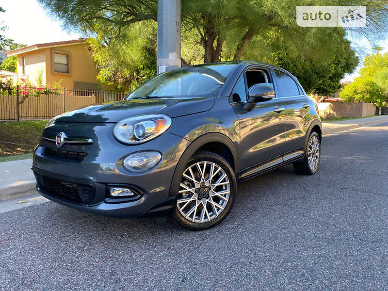 Внедорожник / Кроссовер Fiat 500X 2017 в 