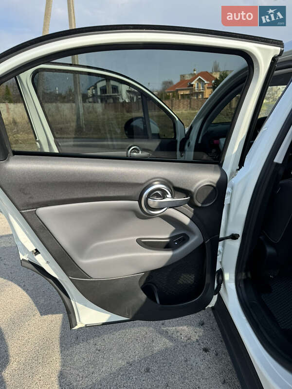 Позашляховик / Кросовер Fiat 500X 2015 в Луцьку