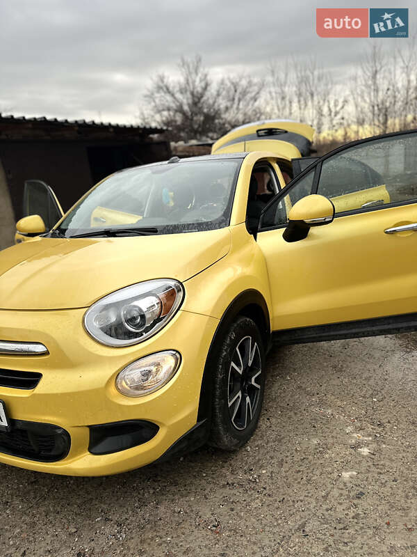 Внедорожник / Кроссовер Fiat 500X 2015 в 