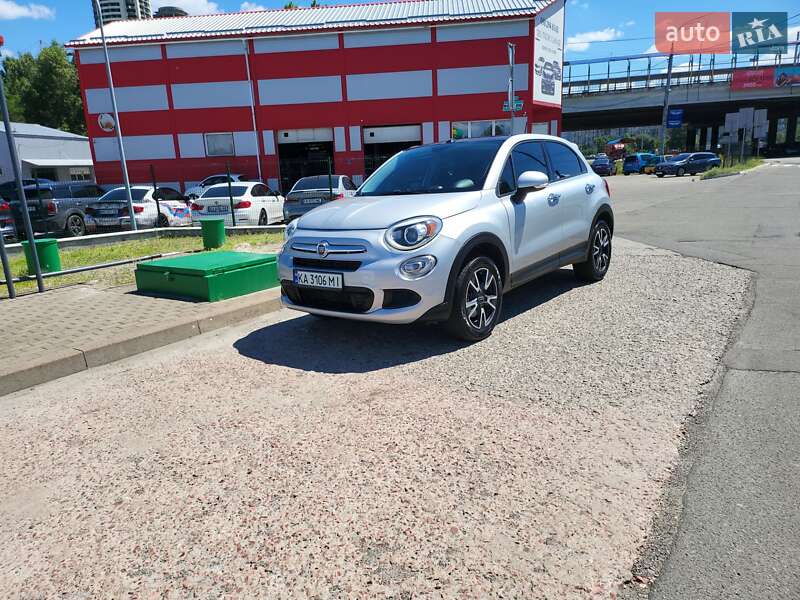 Внедорожник / Кроссовер Fiat 500X 2015 в 