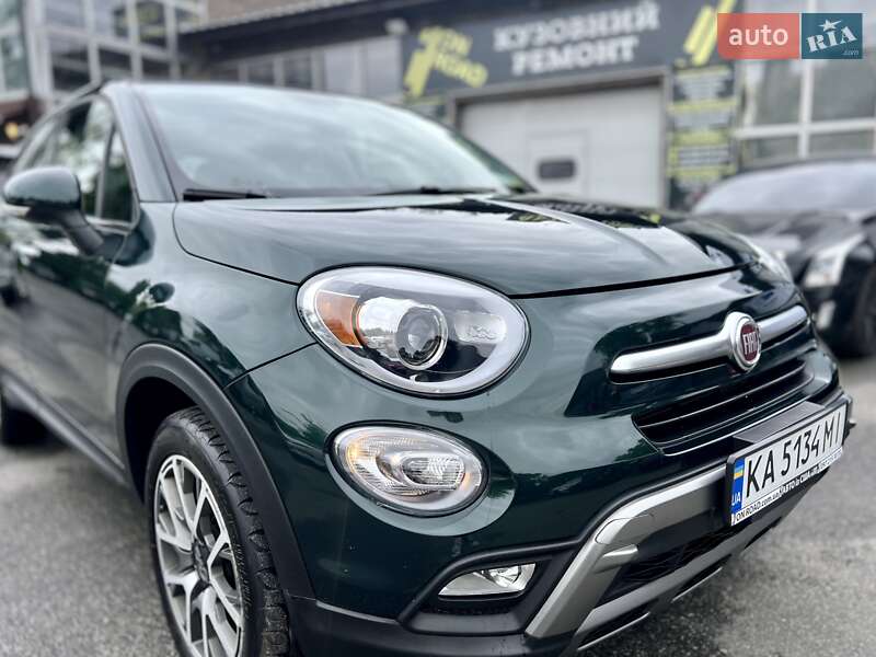Внедорожник / Кроссовер Fiat 500X 2015 в 