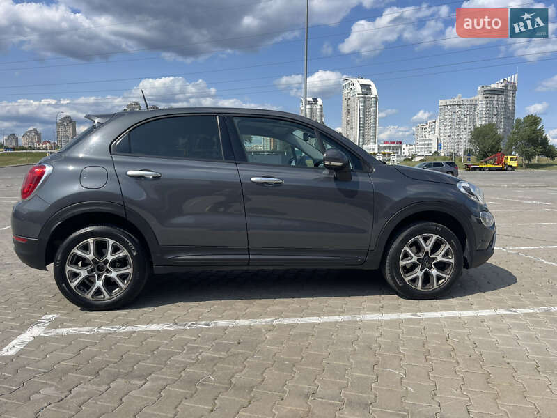 Внедорожник / Кроссовер Fiat 500X 2017 в Киеве