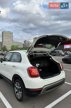Внедорожник / Кроссовер Fiat 500X 2018 в 