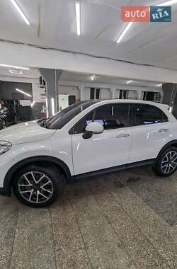 Позашляховик / Кросовер Fiat 500X 2016 в 