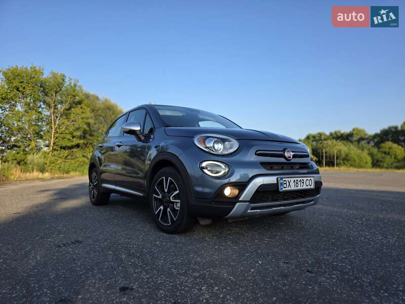 Внедорожник / Кроссовер Fiat 500X 2018 в 