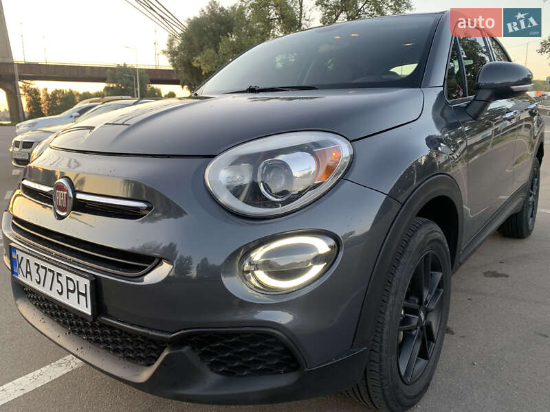 Позашляховик / Кросовер Fiat 500X 2021 в 