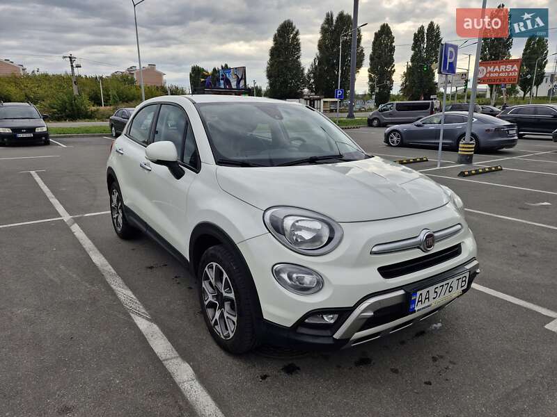 Внедорожник / Кроссовер Fiat 500X 2017 в 