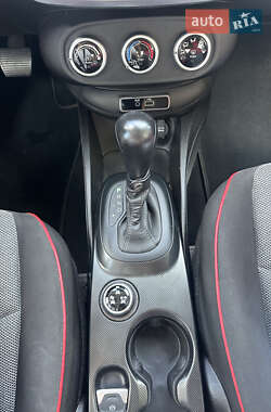 Внедорожник / Кроссовер Fiat 500X 2016 в 