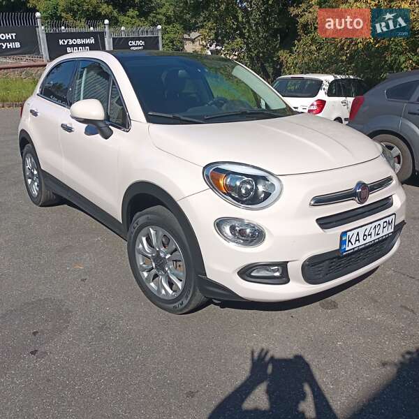 Внедорожник / Кроссовер Fiat 500X 2016 в 