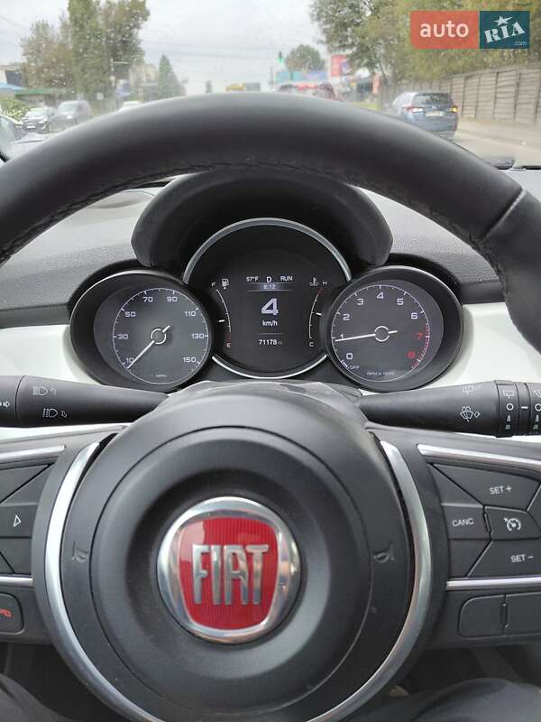 Внедорожник / Кроссовер Fiat 500X 2020 в 