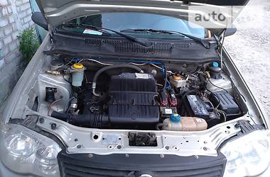 Седан Fiat Albea 2009 в 