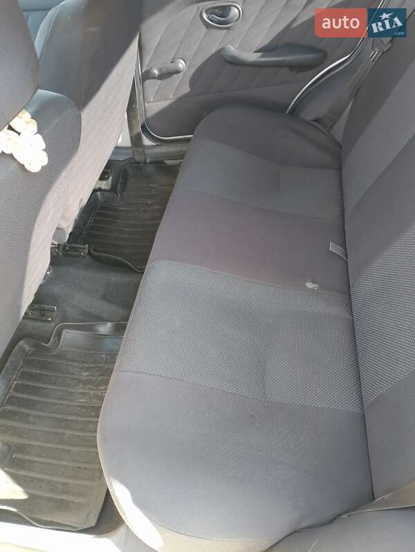 Седан Fiat Albea 2010 в Виннице