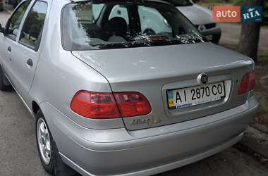 Седан Fiat Albea 2011 в 