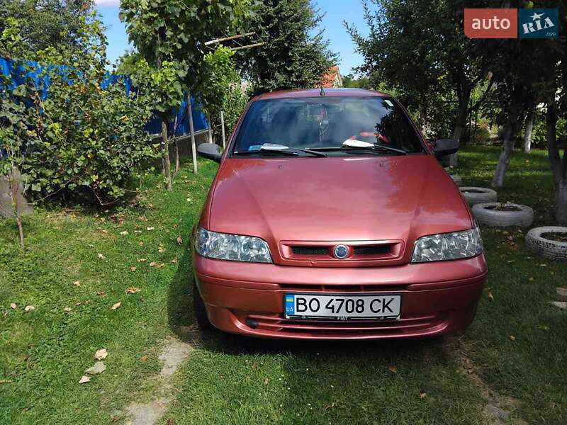 Седан Fiat Albea 2005 в 