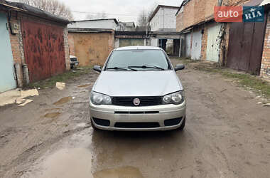Седан Fiat Albea 2010 в Виннице