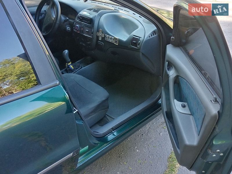 Хэтчбек Fiat Brava 1996 в Каменском