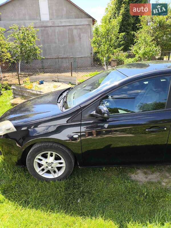 Хетчбек Fiat Bravo 2010 в Дубні