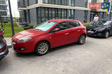 Хэтчбек Fiat Bravo 2010 в 