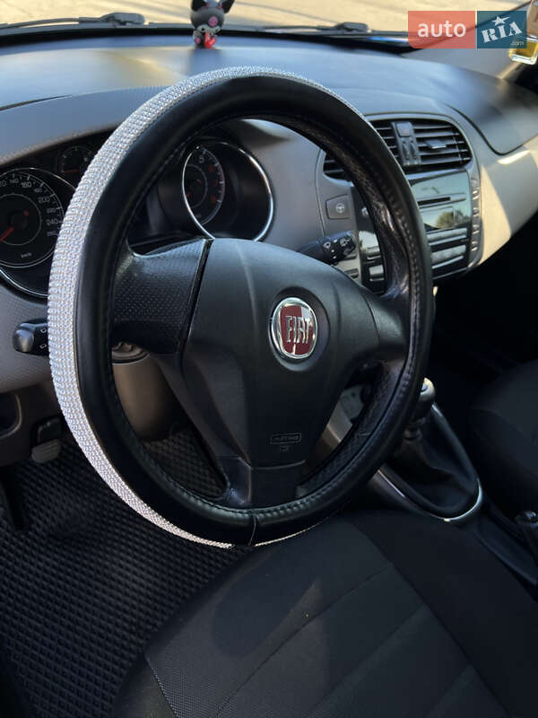 Хетчбек Fiat Bravo 2011 в Горішніх Плавнях