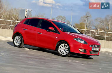 Хэтчбек Fiat Bravo 2010 в 