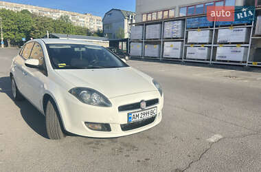 Хэтчбек Fiat Bravo 2011 в 