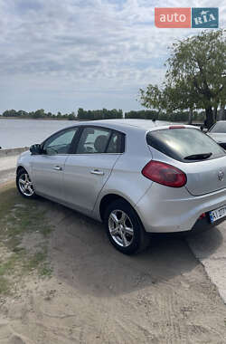 Хэтчбек Fiat Bravo 2010 в 