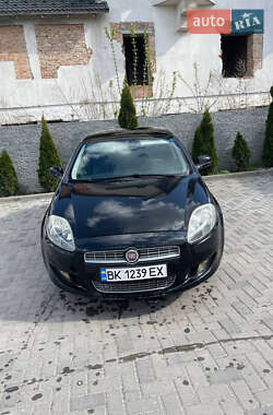 Хэтчбек Fiat Bravo 2010 в Ровно