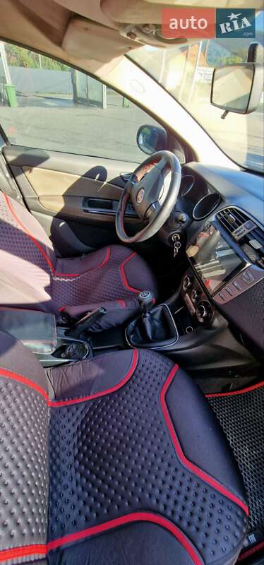 Хэтчбек Fiat Bravo 2008 в Ужгороде