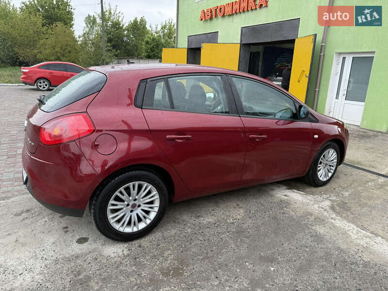 Хэтчбек Fiat Bravo 2009 в Шепетовке