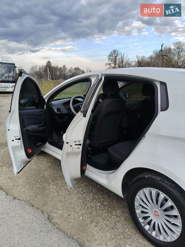 Хэтчбек Fiat Bravo 2009 в Ивано-Франковске