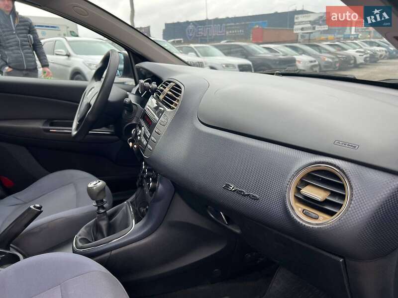 Хетчбек Fiat Bravo 2007 в Львові