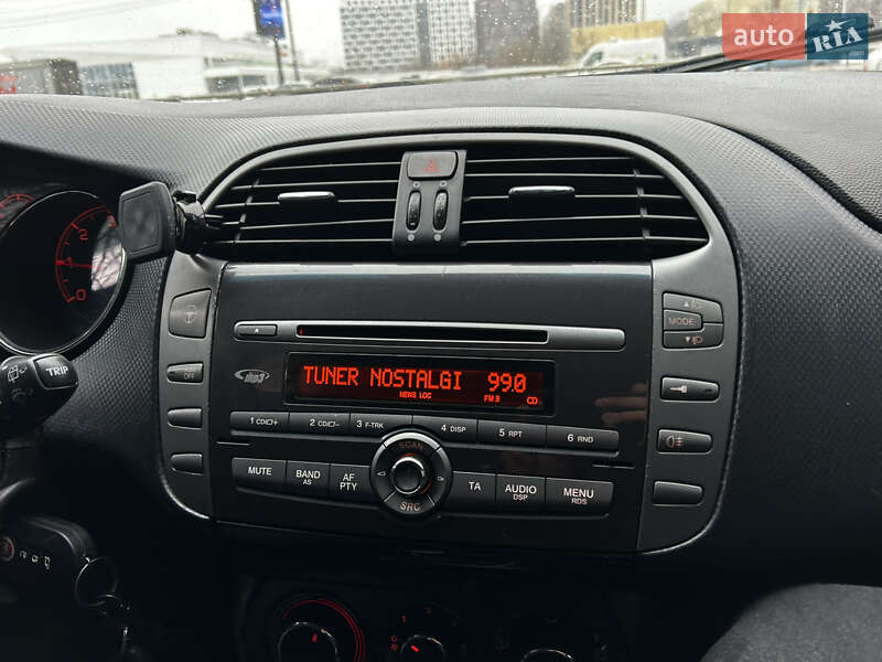 Хэтчбек Fiat Bravo 2012 в Киеве фото 12 Хэтчбек Fiat Bravo 2012 в Киеве