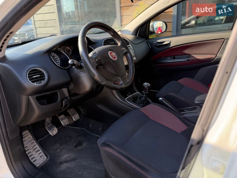 Хэтчбек Fiat Bravo 2012 в Шептицькому