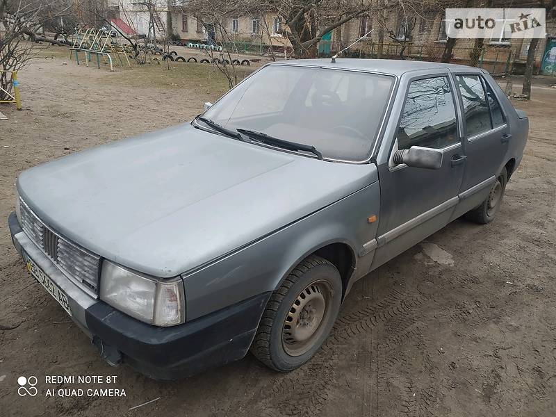 Седан Fiat Croma 1988 в Северодонецке