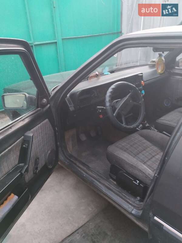 Лифтбек Fiat Croma 1990 в Сумах фото 5 Лифтбек Fiat Croma 1990 в Сумах