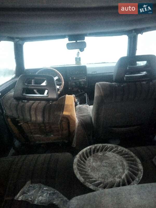 Лифтбек Fiat Croma 1989 в Пулинах