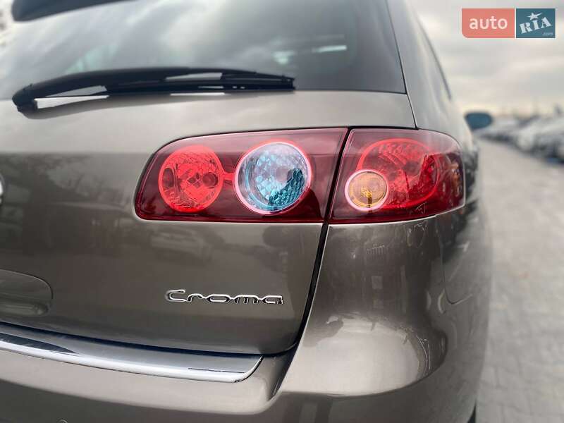 Универсал Fiat Croma 2008 в Киеве