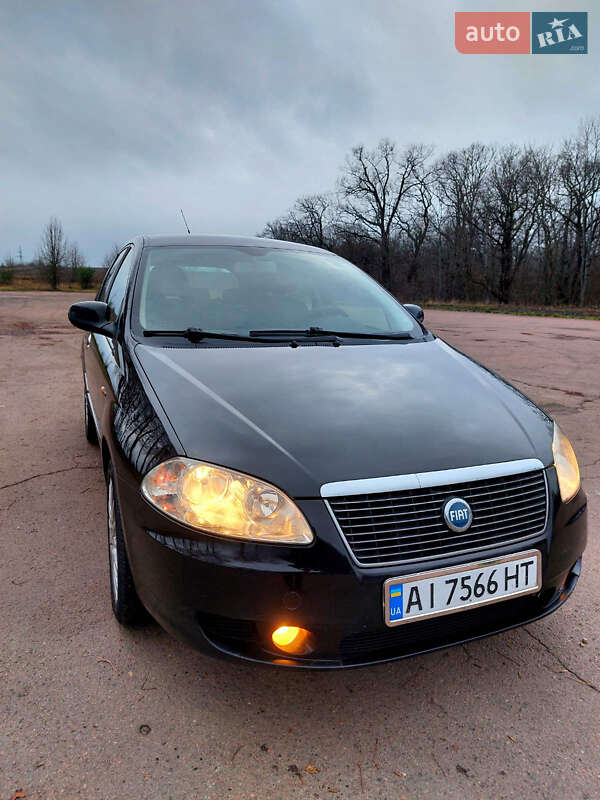 Универсал Fiat Croma 2006 в Ромнах
