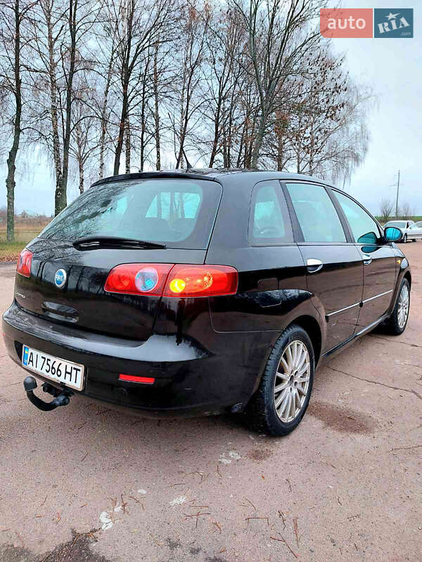 Универсал Fiat Croma 2006 в Ромнах
