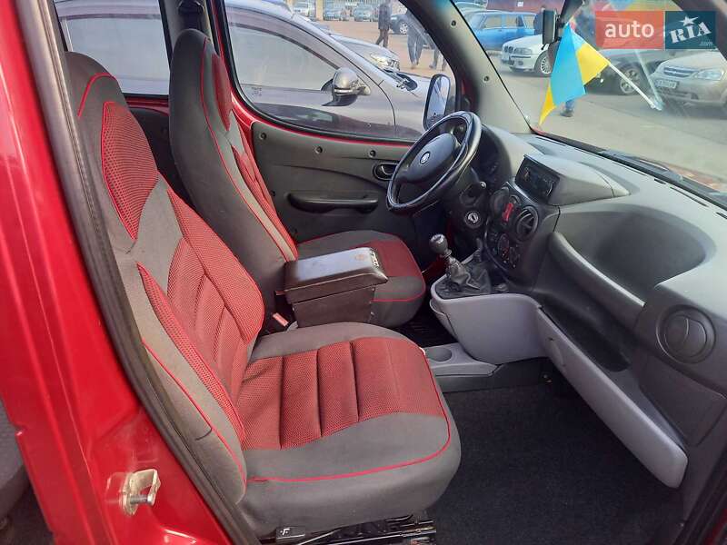 Минивэн Fiat Doblo Panorama 2010 в Черкассах